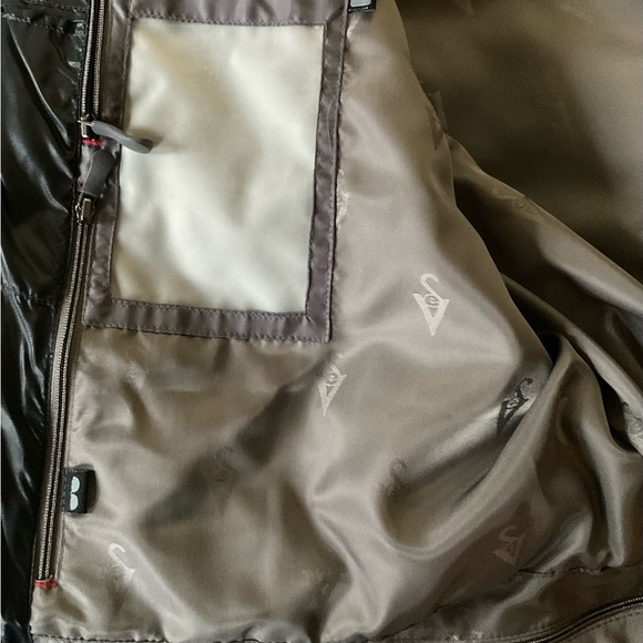 SCOTTeVEST Men's Black Diamond Quilted TEC PufferJacket - Picture 6 of 10